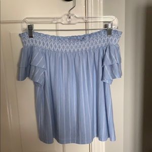 American Eagle off the shoulder shirt